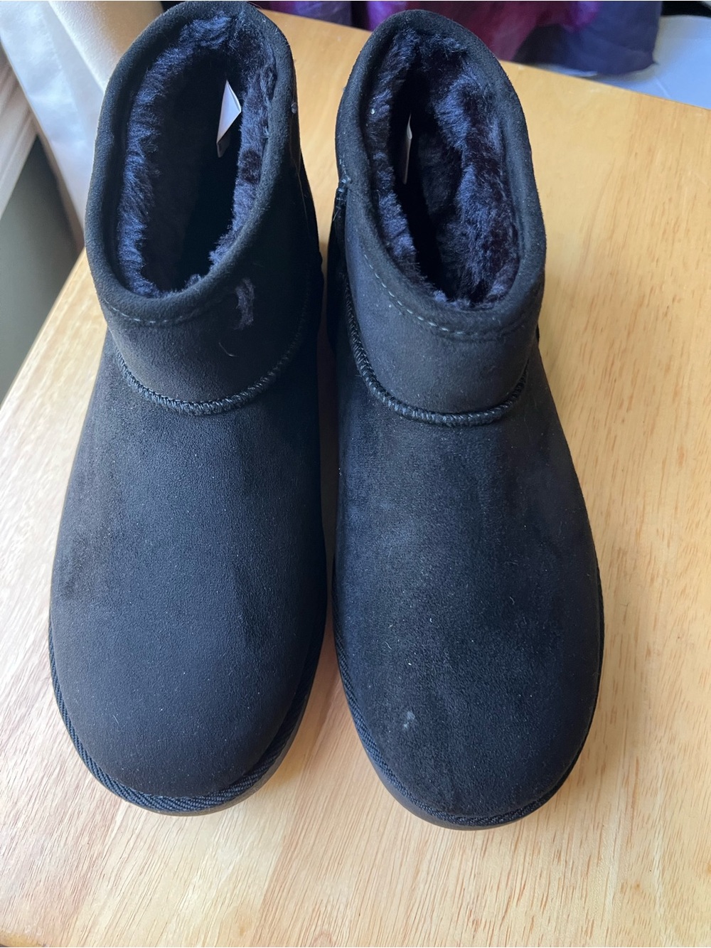 Makalu Black Faux Suede Fur Lined Comfy Trendy Booties Size 8.5